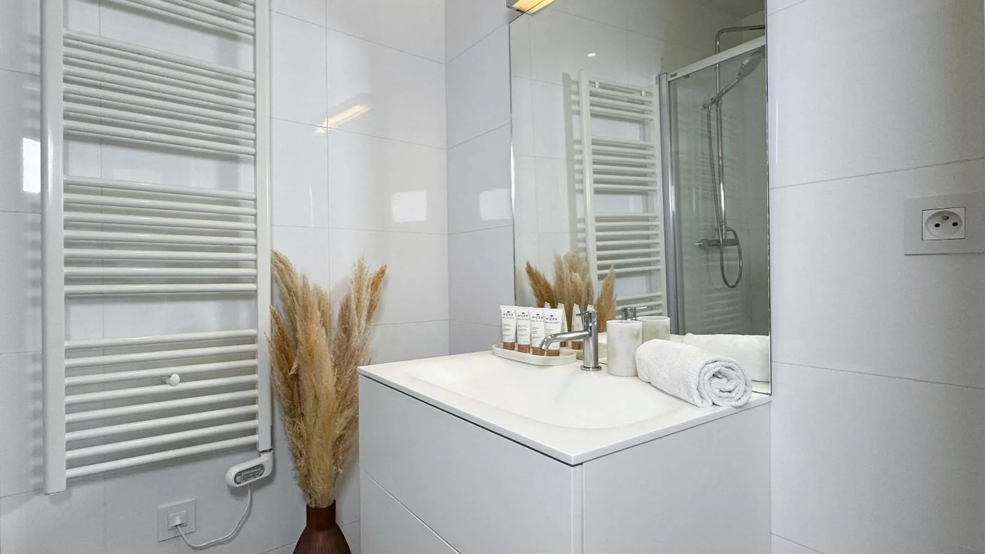 Luxembourg Garden Family Flat Delight Apartment Paris France