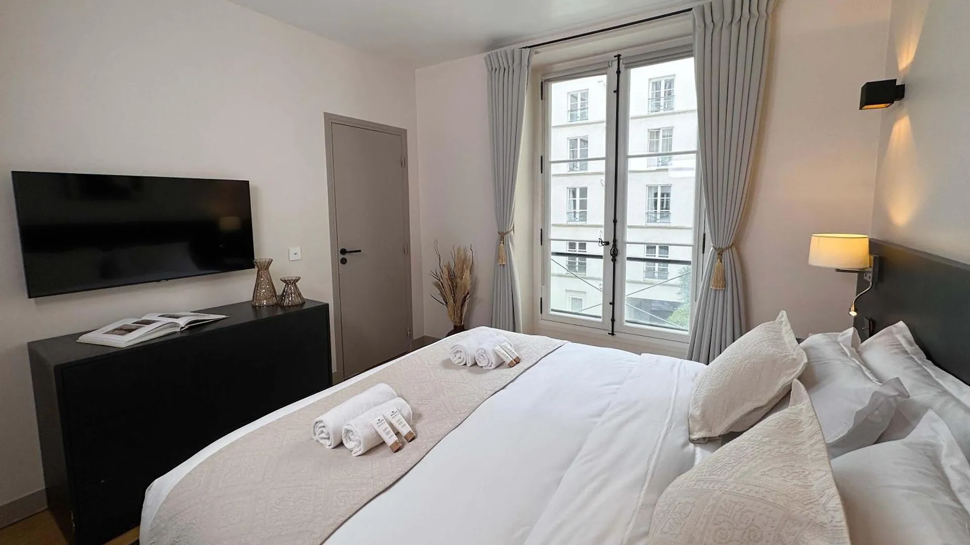 Luxembourg Garden Family Flat Delight Appartement Parijs